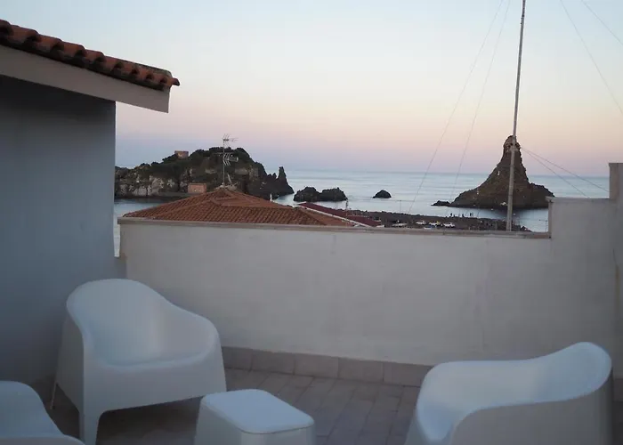 Le Omeriche Dimore Di Lejlighed Aci Trezza